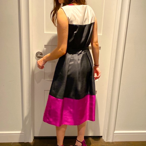 Elegance - Picture 3 of 3